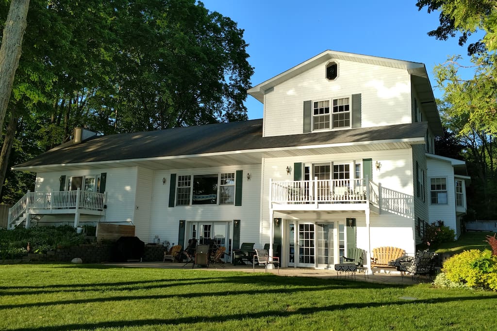 Large Lake front Home on Burt Lake Houses for Rent in Cheboygan
