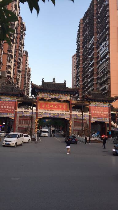 小区大门