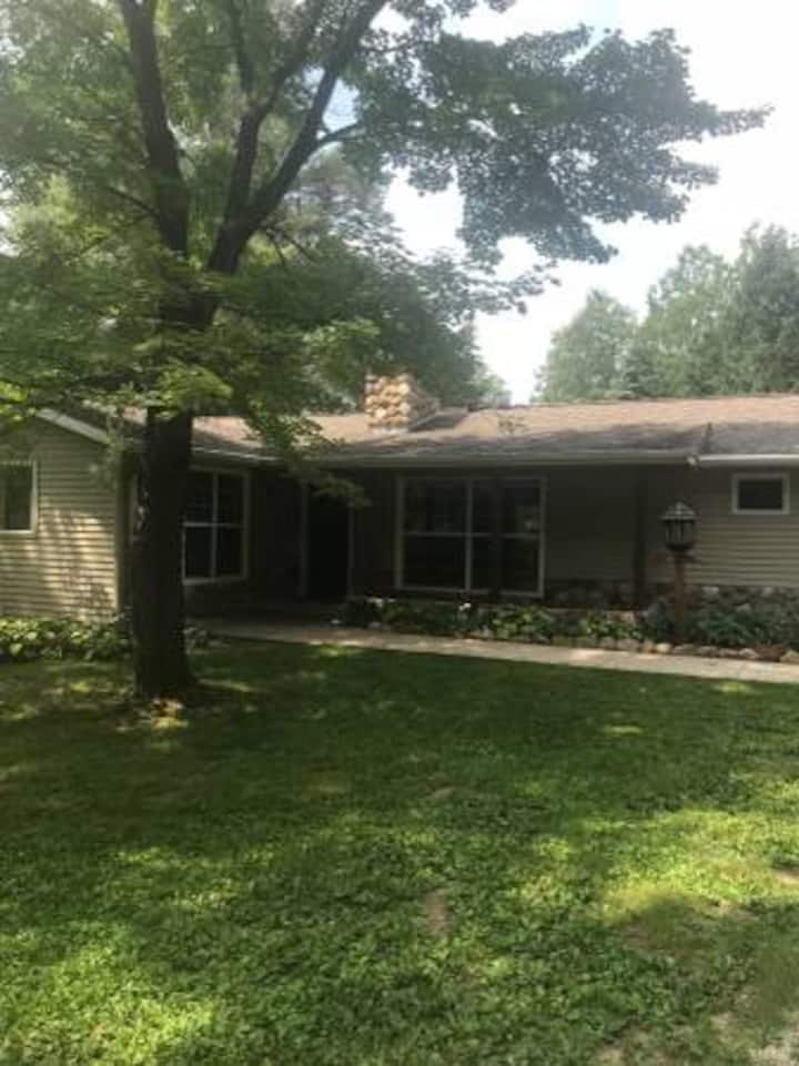 Top 10 Airbnb Vacation Rentals In & Near Waupaca, Wisconsin Updated