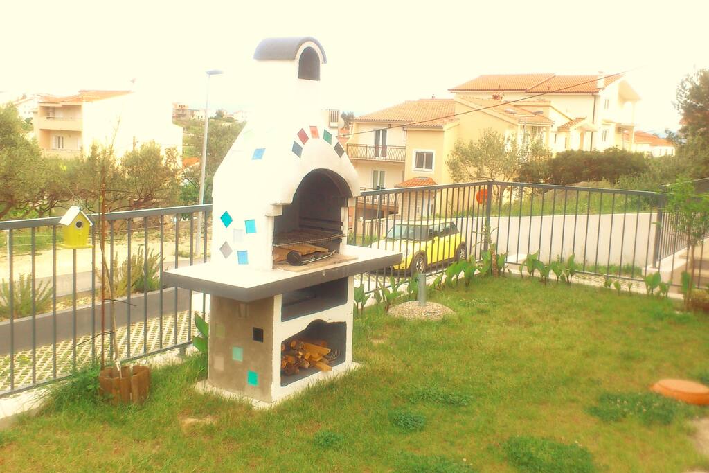 BBQ in the open