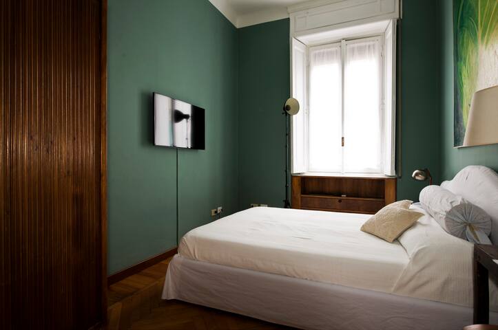 Kohl Haus: 4 BR+4 BH/Central Station Milano/Duomo gallery image 3