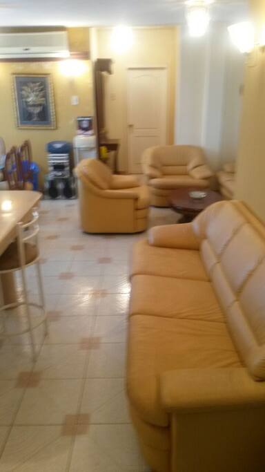 SALA Y EL COMEDOR