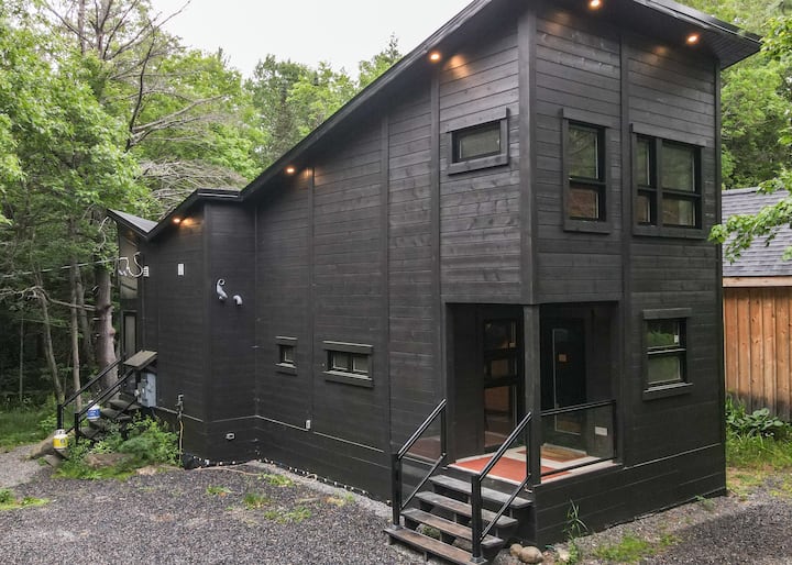 Top 6 Tiny Houses For Rent Near Beaverton, Canada Updated 2024 Trip101