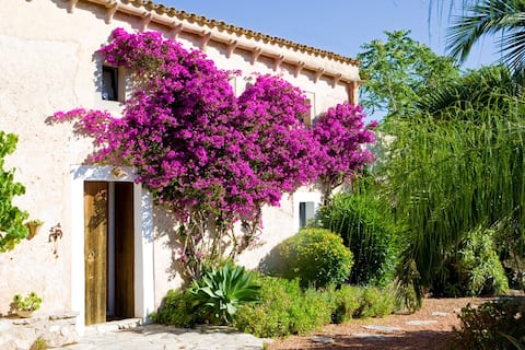 Phantastic quiet VILLA with super views