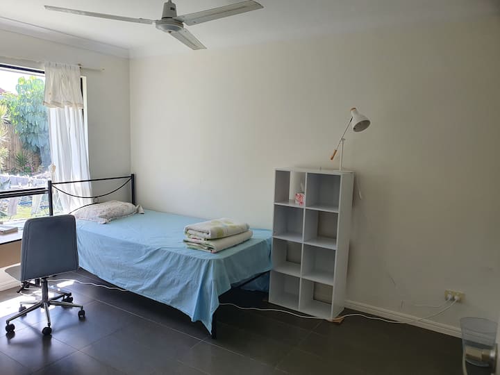 Single room available IDALIA Townsville Houses for Rent in Idalia