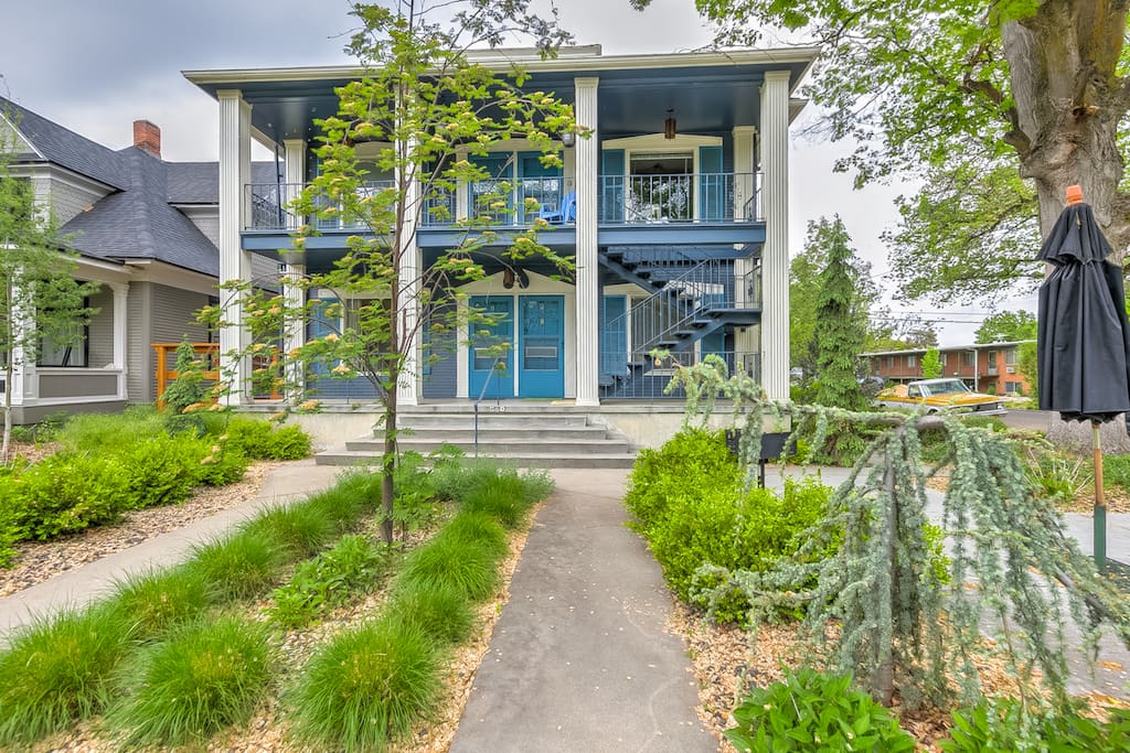 First floor unit of four-plex in amazing location