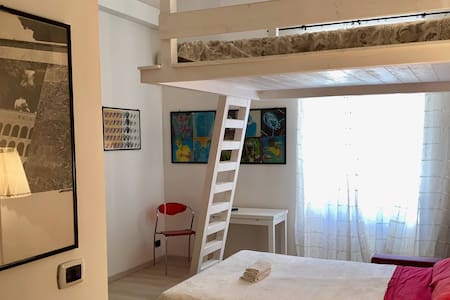 calabria airbnb superhost entire