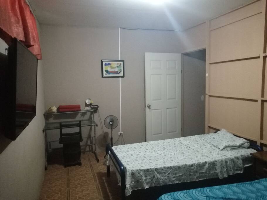 habitación privada con ingreso por sala de estar