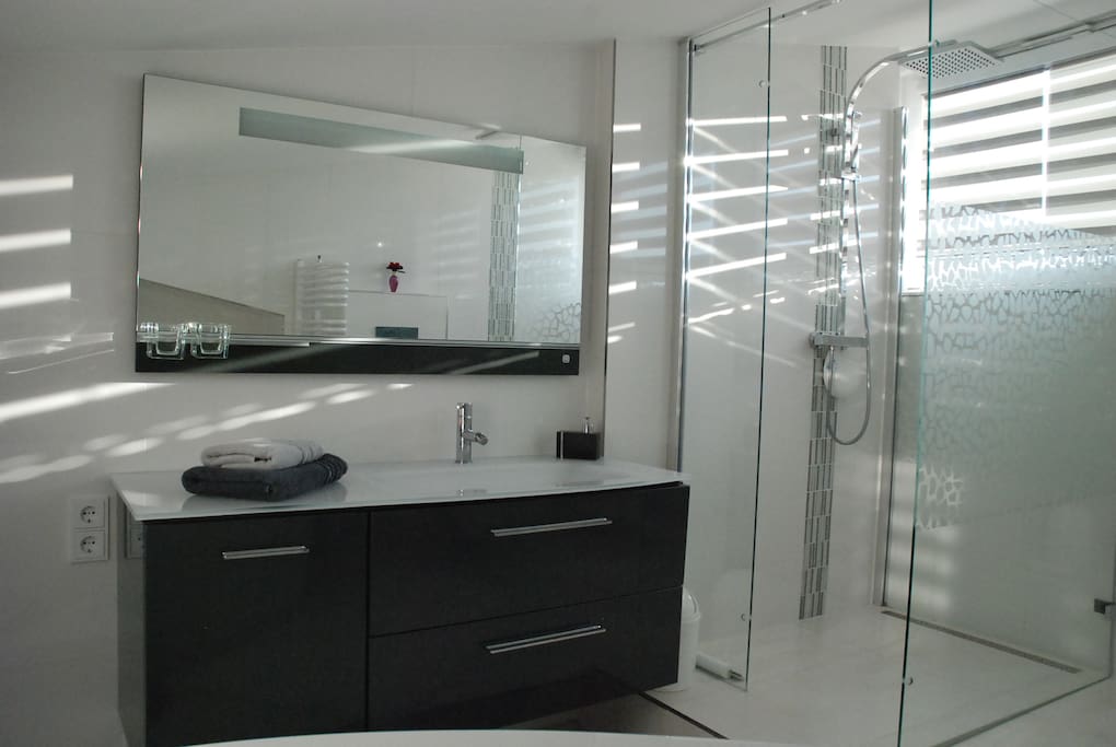Badezimmer en suite