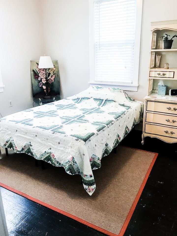 Chambre à l'avant, premier étage