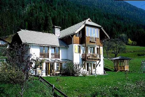Haus CasaLi am Weissensee - balcony apartment