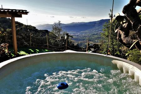 Rural Cave House, El Refugio de Miguel, Jacuzzi