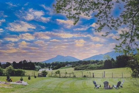 Cozy Reliance Retreat with Beautiful Views