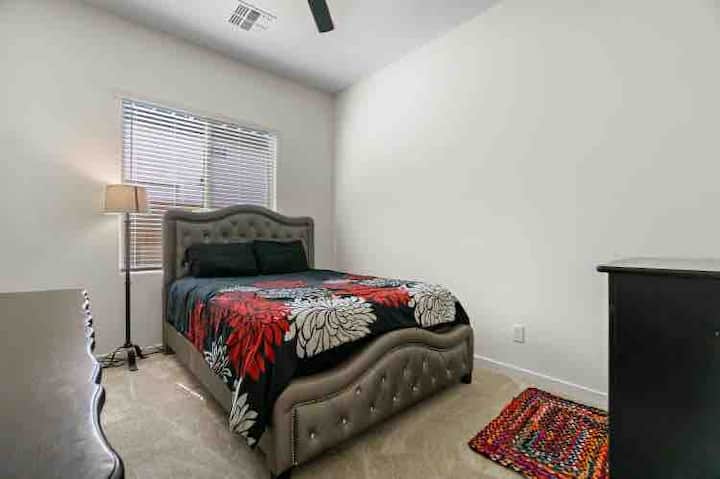 Гост 3 - та спалня 