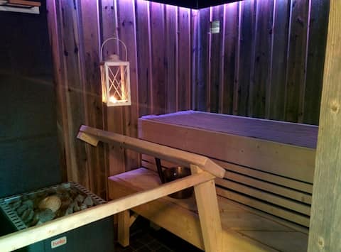 Popular Airbnb listing: Comfy sauna cabin in calm area in Keskusta