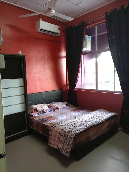 Room 2: Complete with air conditioned, cupboard and queen-size bed