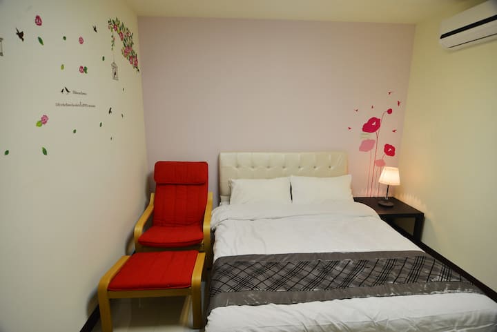 埔里興巢 2 4 溫馨雙人房 日月潭 清境最佳選擇 Puli Township的連棟房屋出租 臺灣