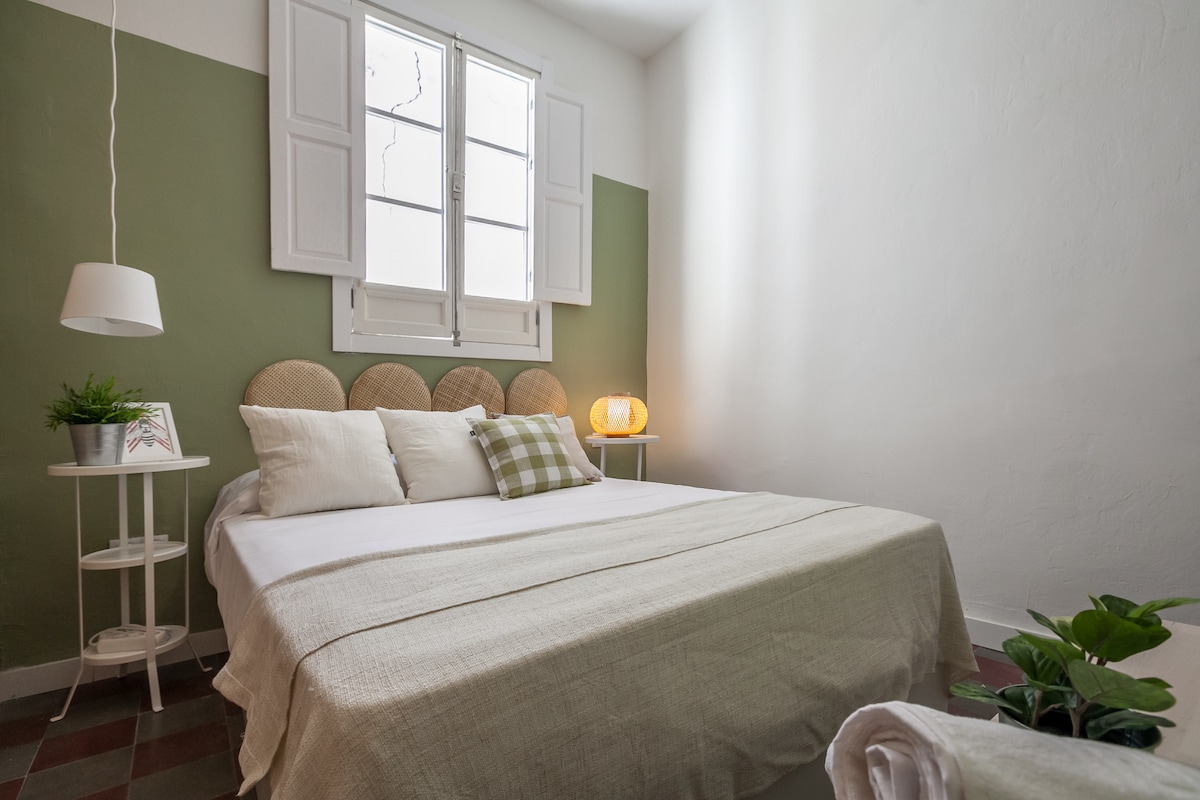 Triana River Flat — view 2