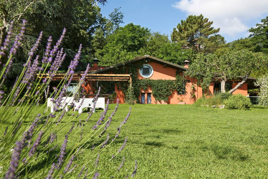 PRIVATE GARDEN