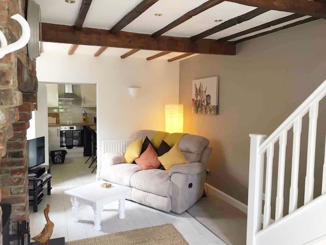 Airbnb Thurlstone Holiday Rentals Places To Stay England