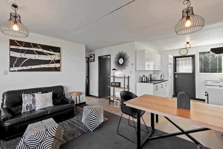 Scenic 2 - Close To Town + Parking - Queenstown