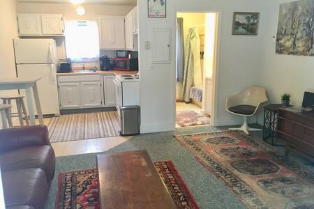 Cute N. Conway Apt. w Separate entrance & porch !