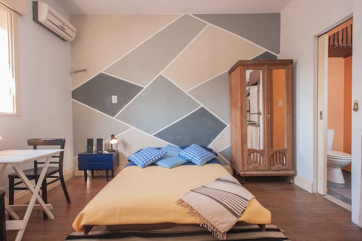 Квартира-студия с выходом на террасу в Monserrat