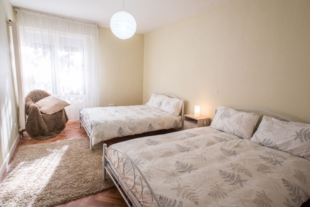 Twin share bedrooms (double beds)