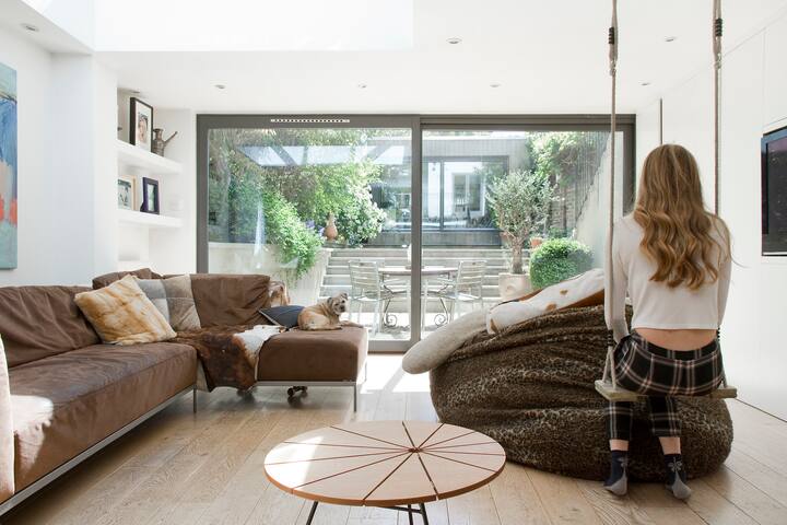 5 bedroom house next to Clapham Common gallery image 5