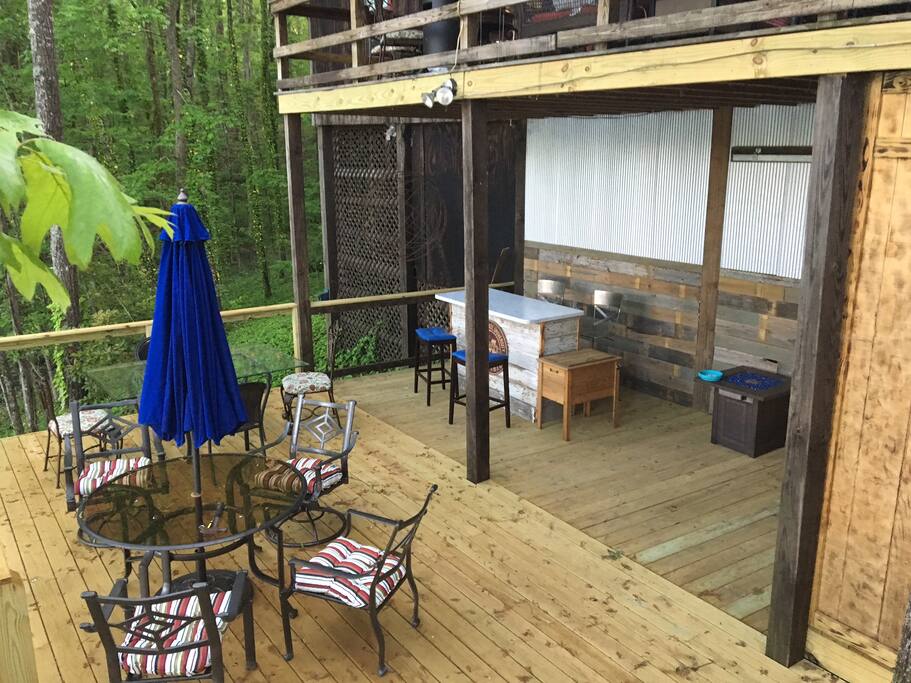Lower Level Deck