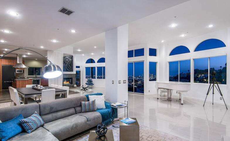 5 bedroom, modern house West Hollywood – BH gallery image 4