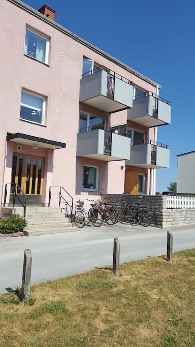 Balkong i söderläge.