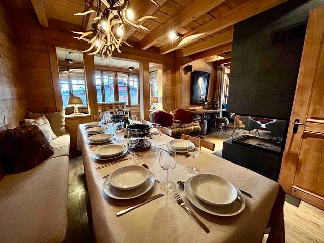 “La Rosière” Stylish Chalet in Villars Center gallery image 5