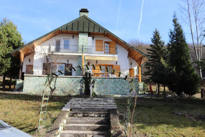 Cosy Mountain House in Abant Bolu - Dağ Evi