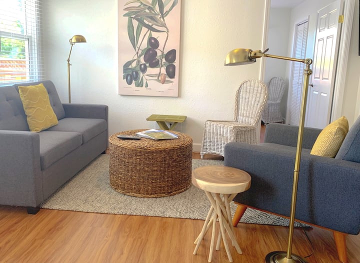 Family Unit Boutique hotels for Rent in Calistoga, California, United