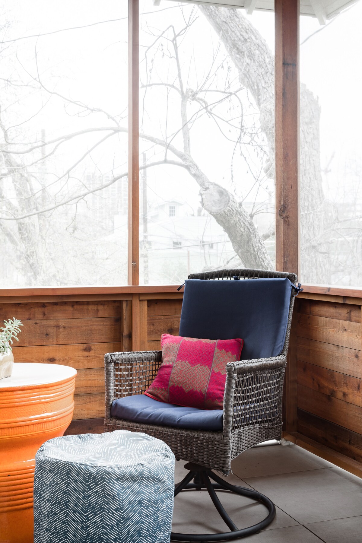 Stylish Alley Flat in Highly Walkable Central East Austin