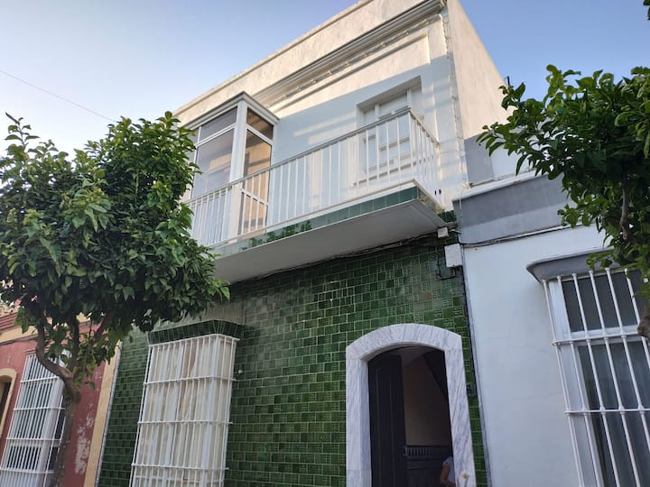 Renovated home in the center of San Fernando Houses for Rent in San