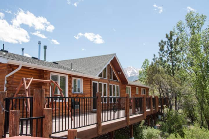 Brock Haus Log Home