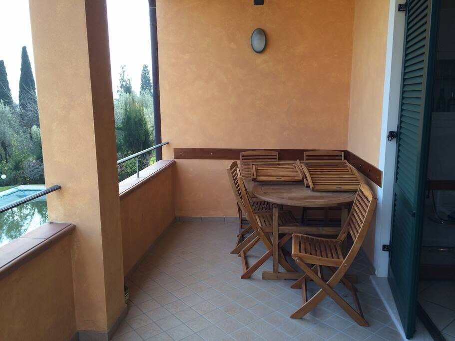 Loggia pranzabile