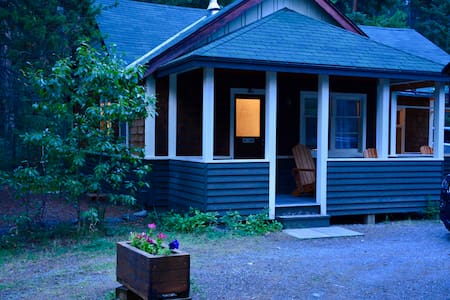 banff airbnb canada entire