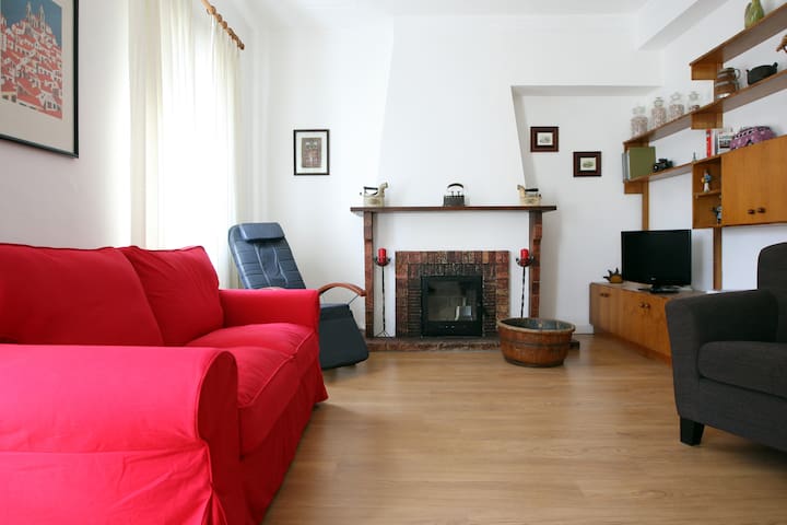 Great 4 bedroom near Casa da Música gallery image 2