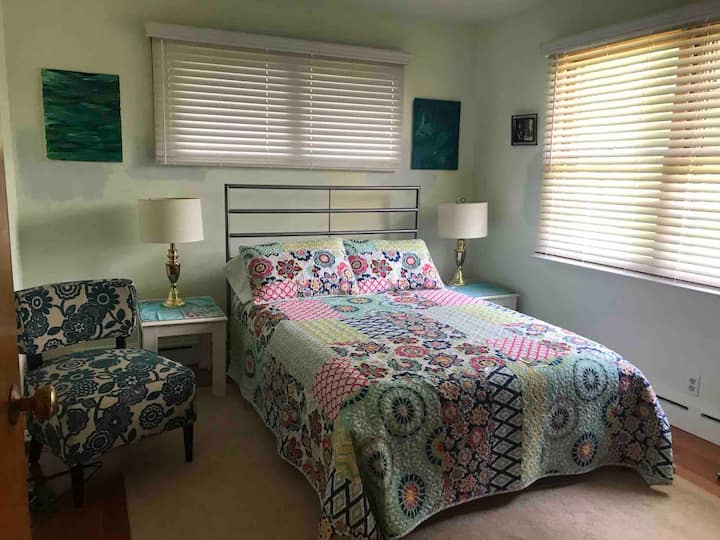 სტუმრების საძინებელი 