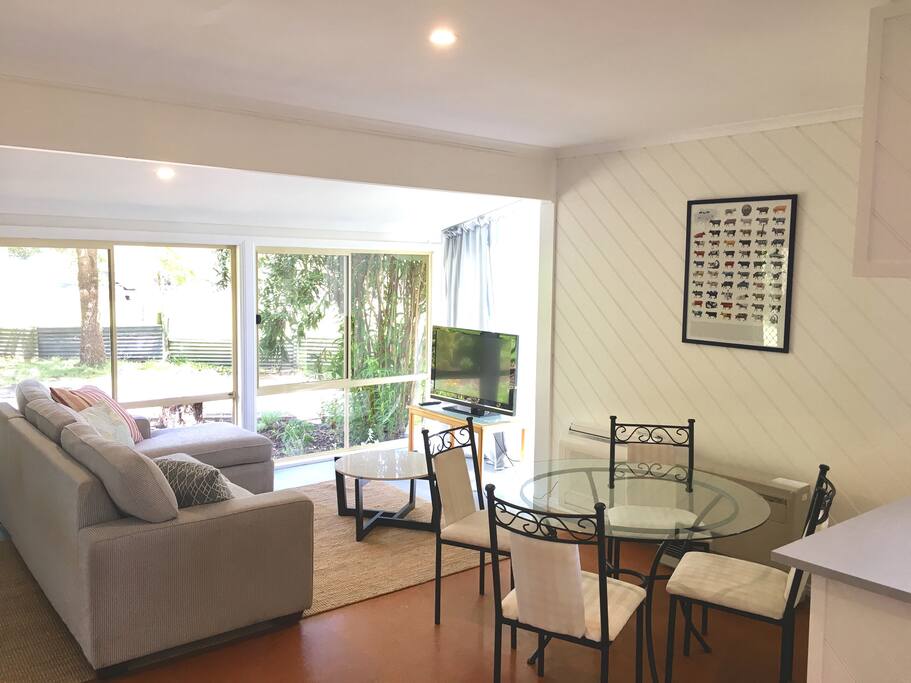 Open living & dining area
