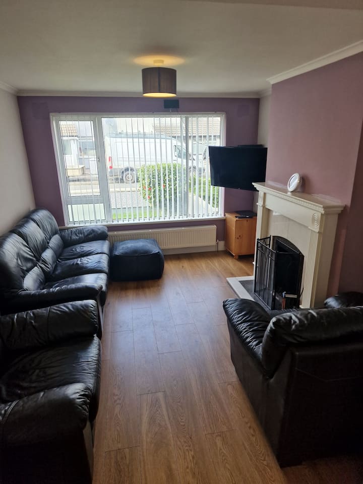 MourneView Beach/Mountains/BBQ *5mins from town* Houses for Rent in