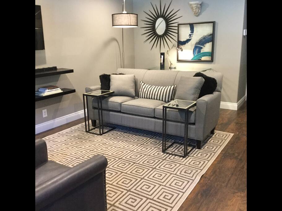 Comfortable seating for 10 guests