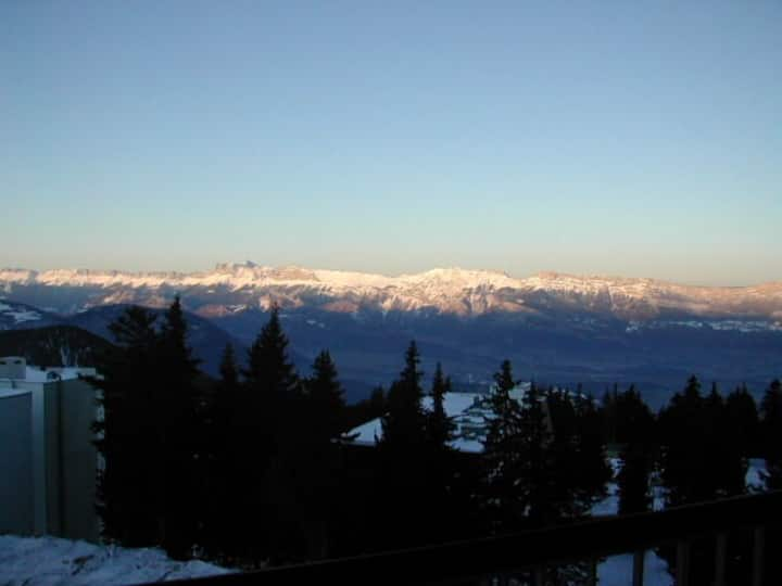 Apartment at the foot of the slopes, all comforts...