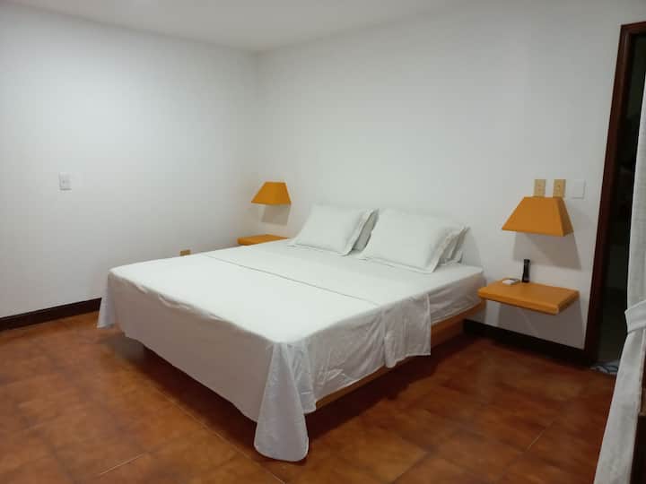 ห้อง 2 พร้อมห้องน้ำ 