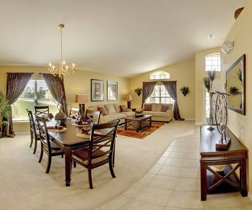 Formal Dining area - seats up to 8