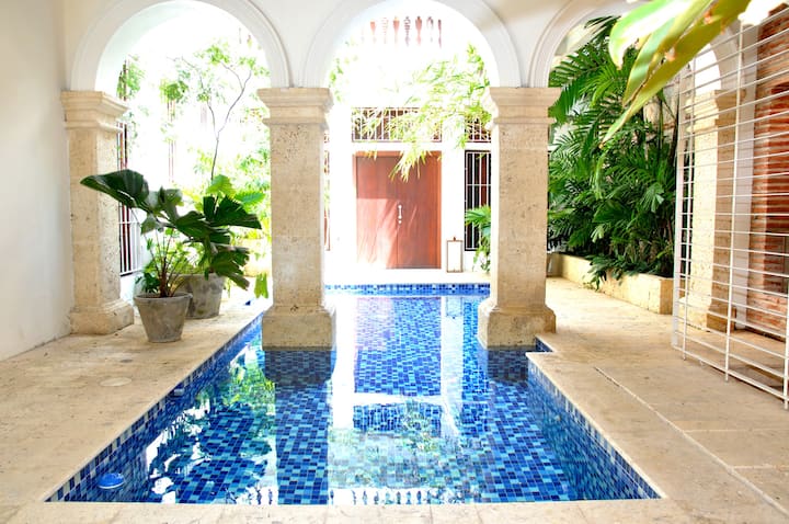 Exclusive 1BR apt. in the Old City - Condominiums for Rent in Cartagena