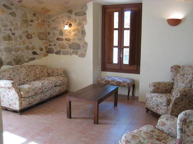 Amplia masia cerca del mar gallery image 4